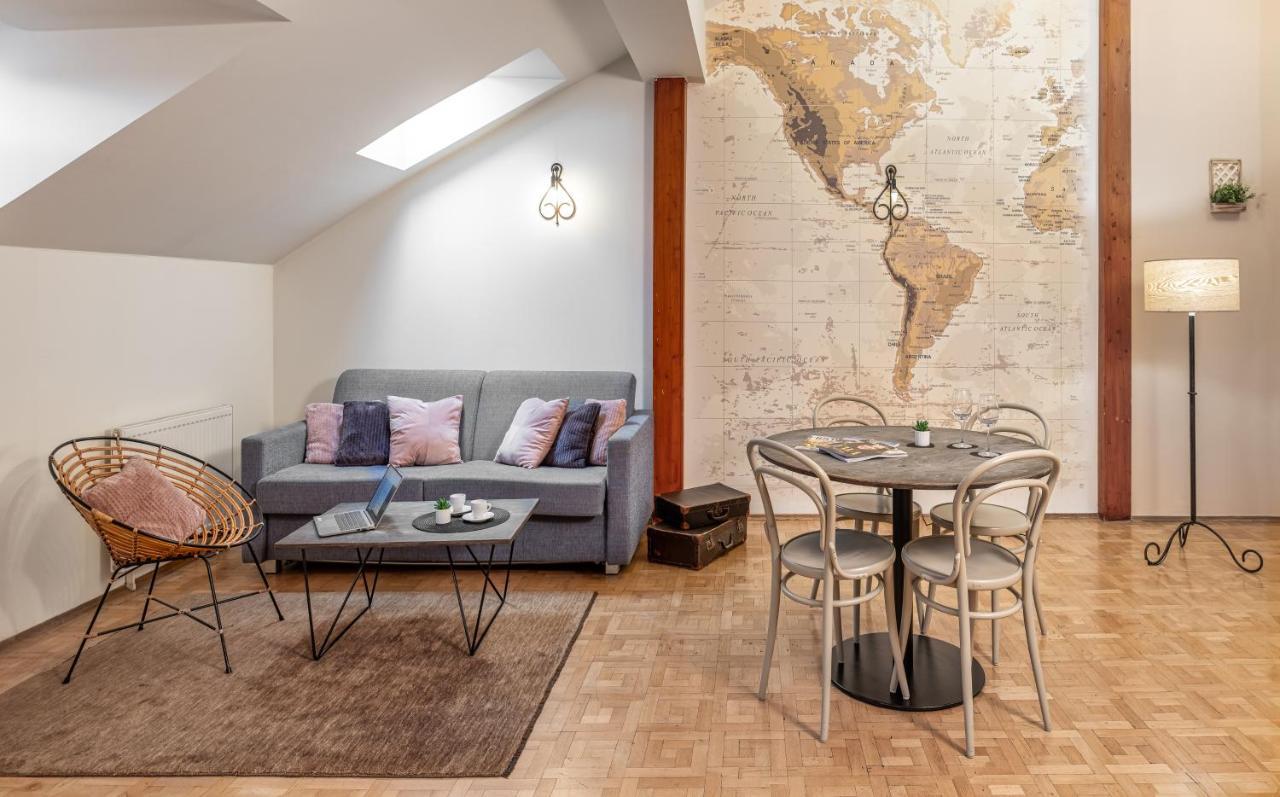 6 Continents Apartments By Adrez Praga Exterior foto